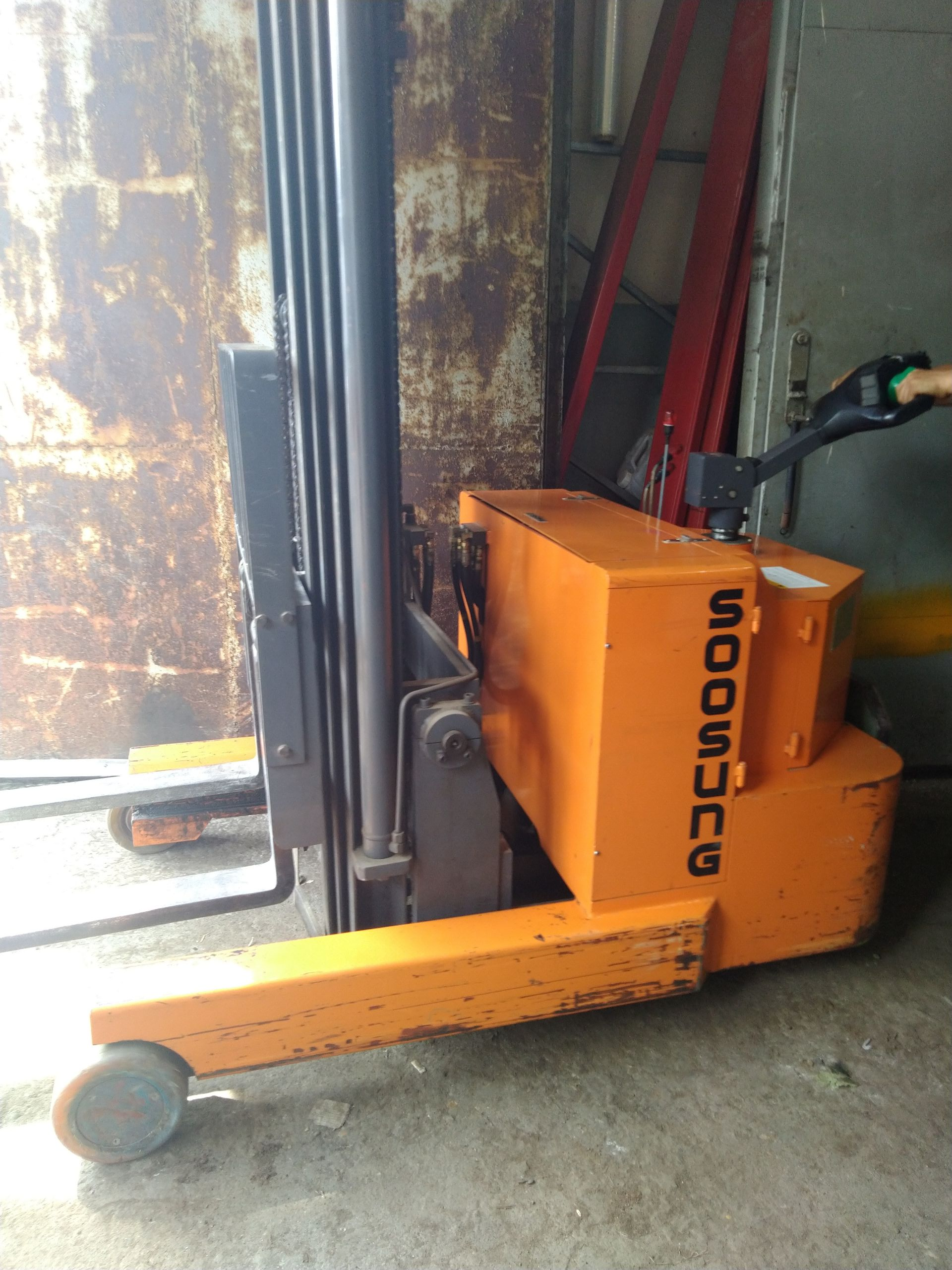 БУ Штабелер Soosang SWR 1300