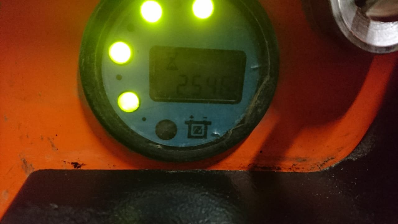 Штабелер бу Hyster 