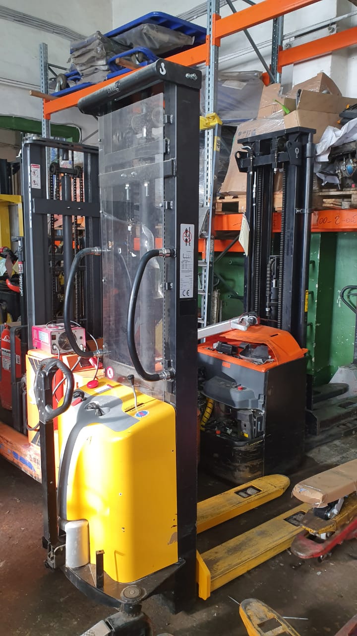 электроштабелер бу