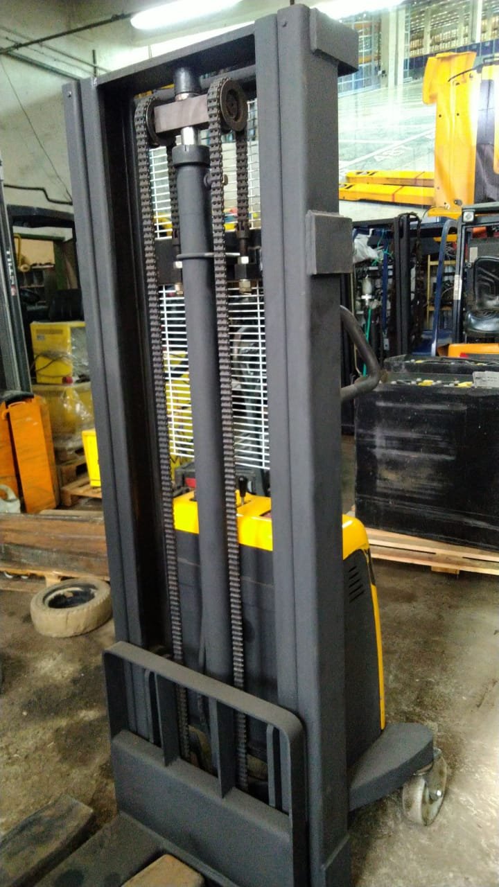 электроштабелер бу